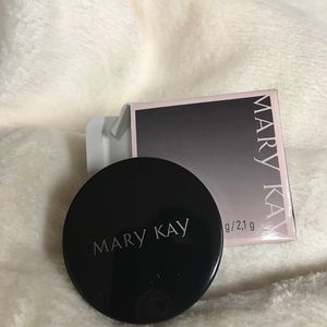 Mary Kay cream blush compact